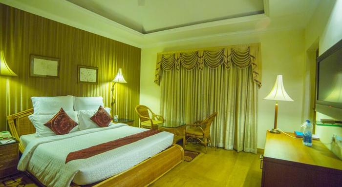 Saj Earth Resort